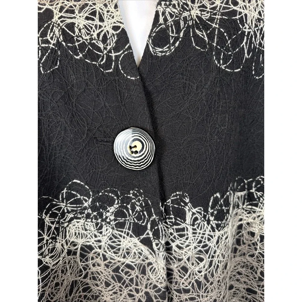 Ali Miles Art to Wear Jacket S Black Ivory Grey Statement Button Collarless